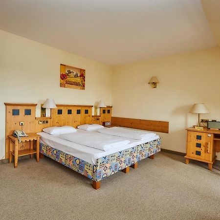 Flair-Hotel Zum Benediktiner Schwarzach am Main Eksteriør bilde